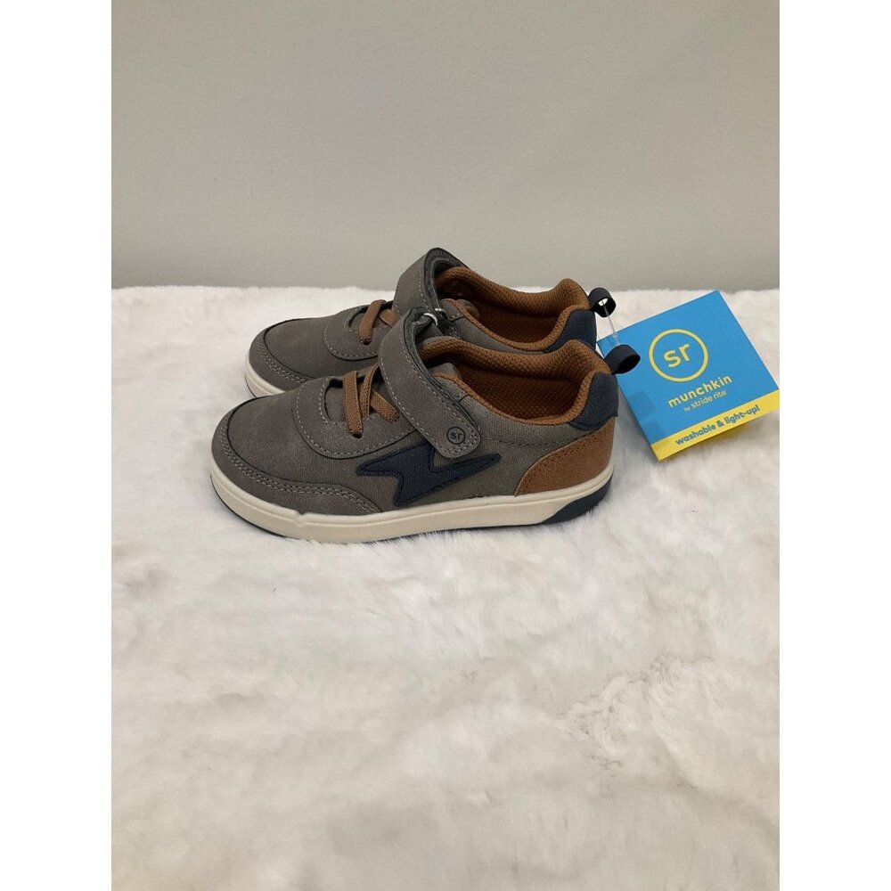 Munchkin by Stride Rite Boy's Maxwell Grey Sneakers 9M (Little Boy) New in Box - Picture 3 of 6